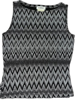 Vintage Y2K Metallic Sparkle Chevron Print Sleeveless Top
